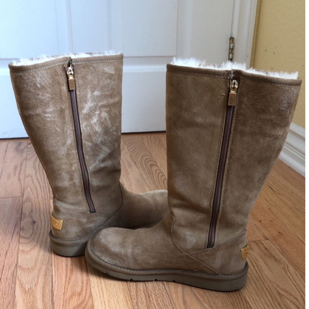Ugg boots - Picture 4 of 4